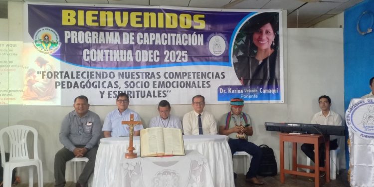 Capacitación en San Lorenzo refuerza competencias pedagógicas y espirituales a maestros