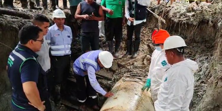 Pobladores acusan a Petroperú de provocar intencionalmente el derrame de petróleo en Manseriche