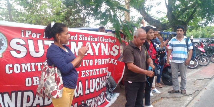 Docentes contratados siguen esperando el pago correspondiente del mes