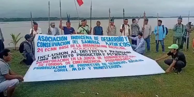 Pueblos kukamas de Parinari suspenden temporalmente su medida de lucha