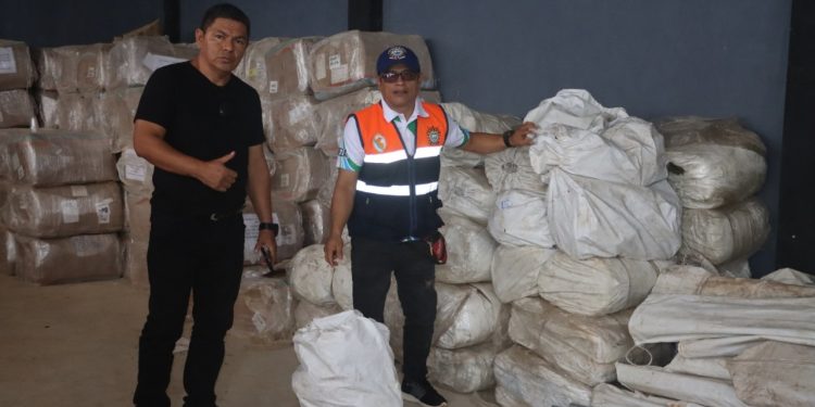 INDECI Loreto entrega 50 carpas a la Municipalidad Provincial del Datem del Marañón