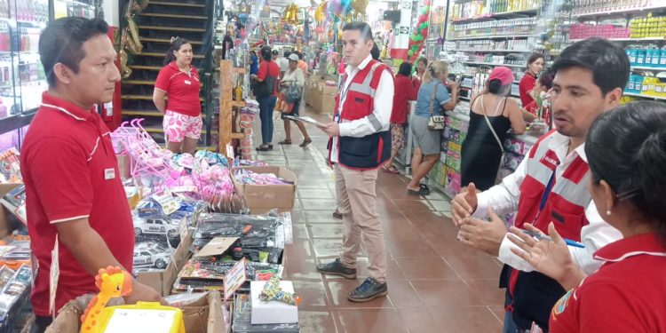 SUNAFIL refuerza prevención de accidentes e incendios en zonas comerciales de Iquitos