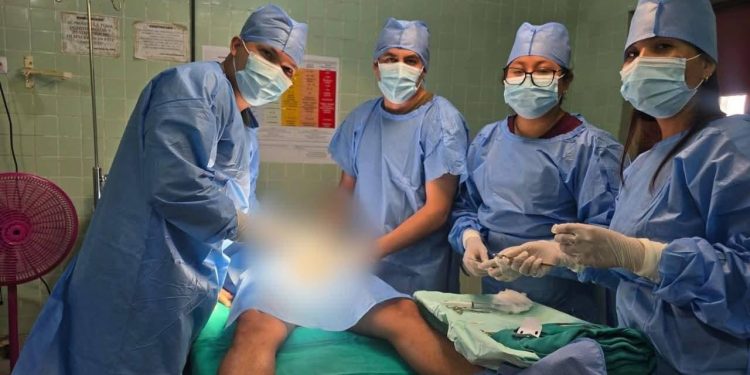 Hospital Regional de Loreto impulsa campaña de vasectomías gratuitas para promover la planificación familiar