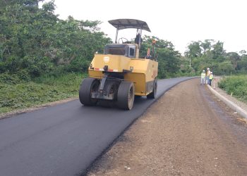 GOREL inicia colocación de carpeta asfáltica en la vía San Lorenzo – Recreo