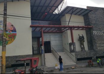 Siete meses después de su inauguración, moderno mercado de productores sigue sin funcionar