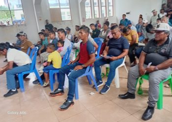 Autoridades comunales acordaron incursión al Alto Nanay para enfrentar a la minería ilegal