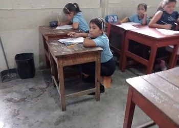 Año escolar 2026 iniciará el 16 de marzo, pero docentes advierten que Loreto no está listo