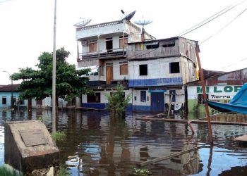 Lluvias intensas provocan inundaciones en Requena y elevan riesgo por creciente de ríos