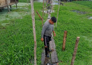 Vecinos de Punchana se movilizan por inundaciones y contaminación de agua