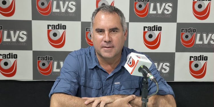 Rafael Belaunde propone interconexión eléctrica, conectividad y desarrollo de fronteras en visita a Iquitos