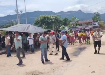 Balsapuerto cumple 17 días de huelga indefinida y exige intervención de Contraloría y Fiscalía desde Lima