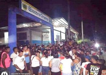 Contamana se moviliza contra apagones y deficiente servicio eléctrico