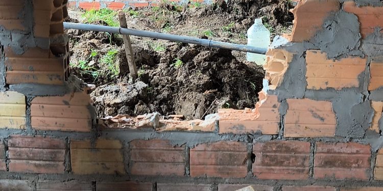 Cerca de 10 delincuentes irrumpen en fundo, amenazan a familia y roban bienes valorizados en S/ 25 mil