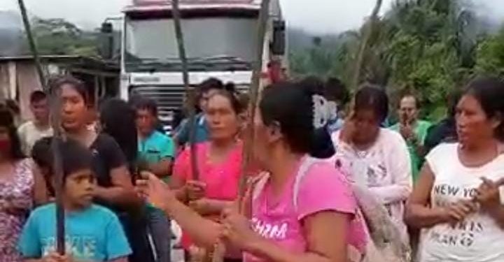Comunidad de Pijuayal inicia huelga indefinida y bloquea carretera Saramiriza – Bagua