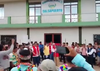 Pueblo shawi mantiene protesta en Balsapuerto y espera resultados de investigación por presunta corrupción
