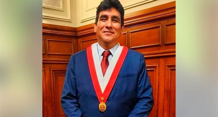 Geovanni Acate plantea culminar el hipermercado de Belén e impulsar conectividad para Loreto desde el Senado