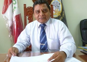 Programa “Sociedad y Derecho” abordará crisis política y recursos naturales esta noche en Radio La Voz de la Selva