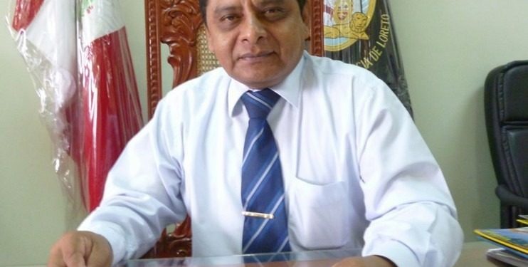 Programa “Sociedad y Derecho” abordará crisis política y recursos naturales esta noche en Radio La Voz de la Selva