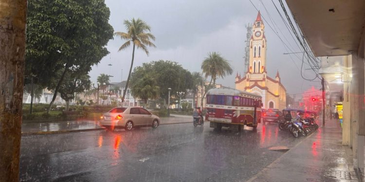 SENAMHI advierte continuidad de lluvias tras días de intenso calor en Loreto