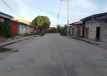 Vecinos de Mártires de la Democracia denuncian más de tres semanas sin agua potable