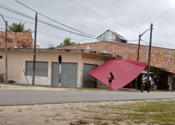 Fuertes vientos y lluvias sorprendieron a Iquitos tras intensa radiación solar