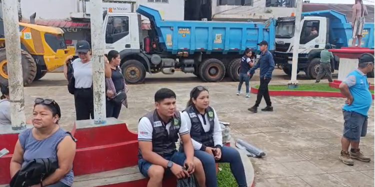 San Lorenzo ejecuta jornada masiva de recojo de criaderos para frenar avance del dengue