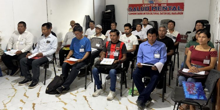 Capacitan a agentes comunitarios en diagnóstico y tratamiento de la malaria