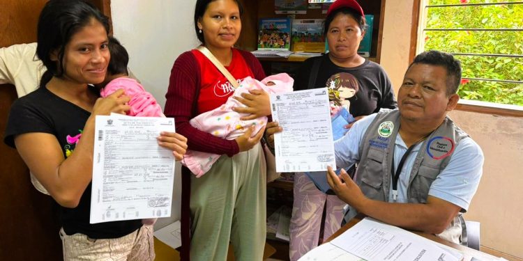 Comunidades nativas en la cuenca del río Pastaza accedieron a más de 1000 atenciones en Tambo Industrial