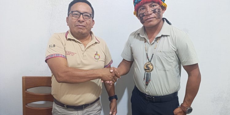 FIAAP y UGELEIB coordinan gestión educativa en Pastaza