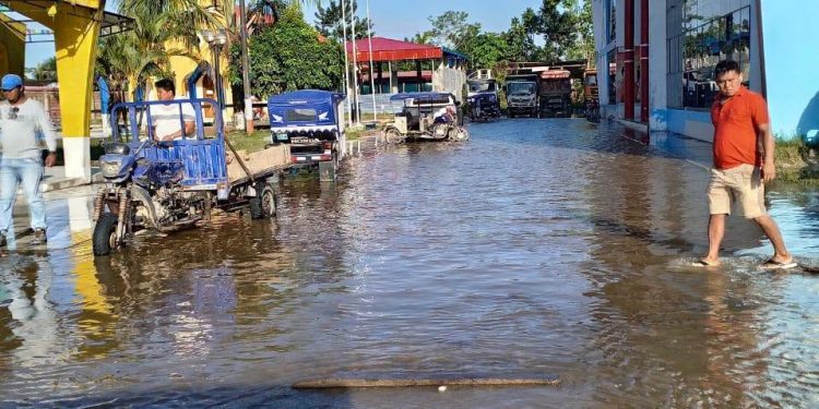 Río Marañón inunda Villa Saramiriza inesperadamente