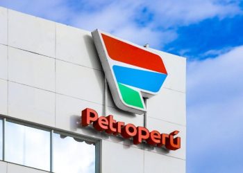 Petroperú refuerza acciones para mantener abastecimiento de combustibles en Loreto
