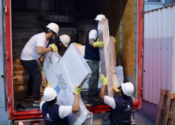 ONPE comenzó traslado del material electoral hacia el interior del país