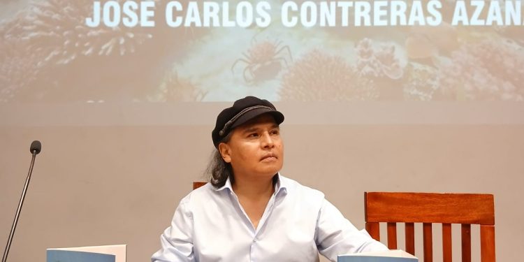 José Contreras Azaña llega al Perú con una obra que explora el impacto del plástico en nuestras vidas