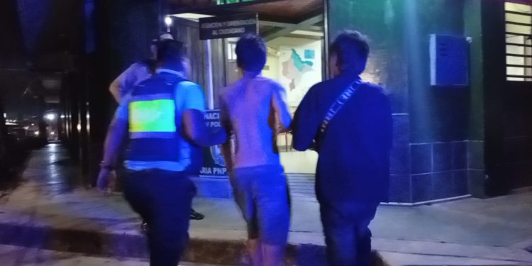 Moradores frustran robo de vehículo en el puerto Las Camelias